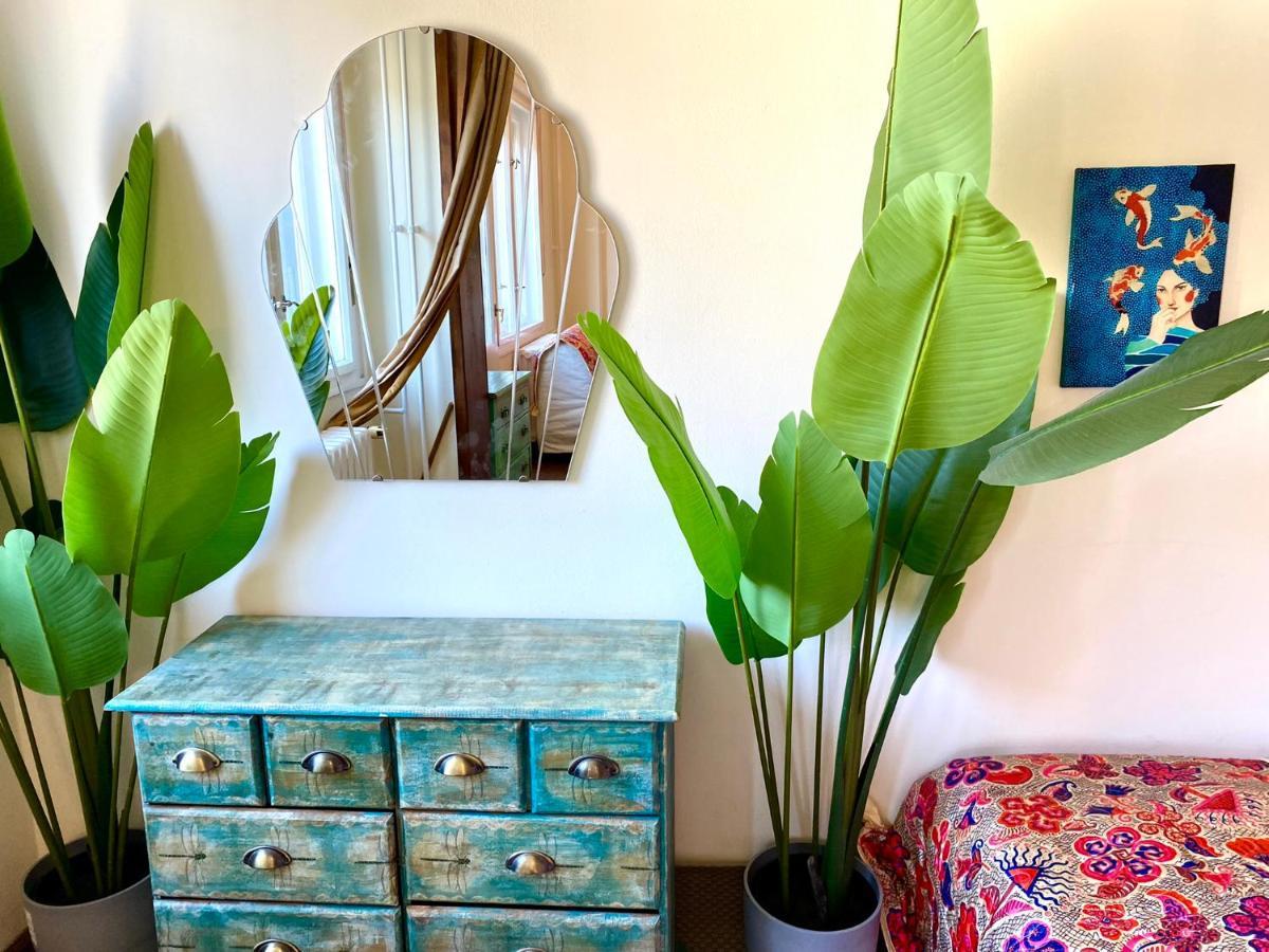 Lovely Cosy Art Flat Budapest Exteriör bild