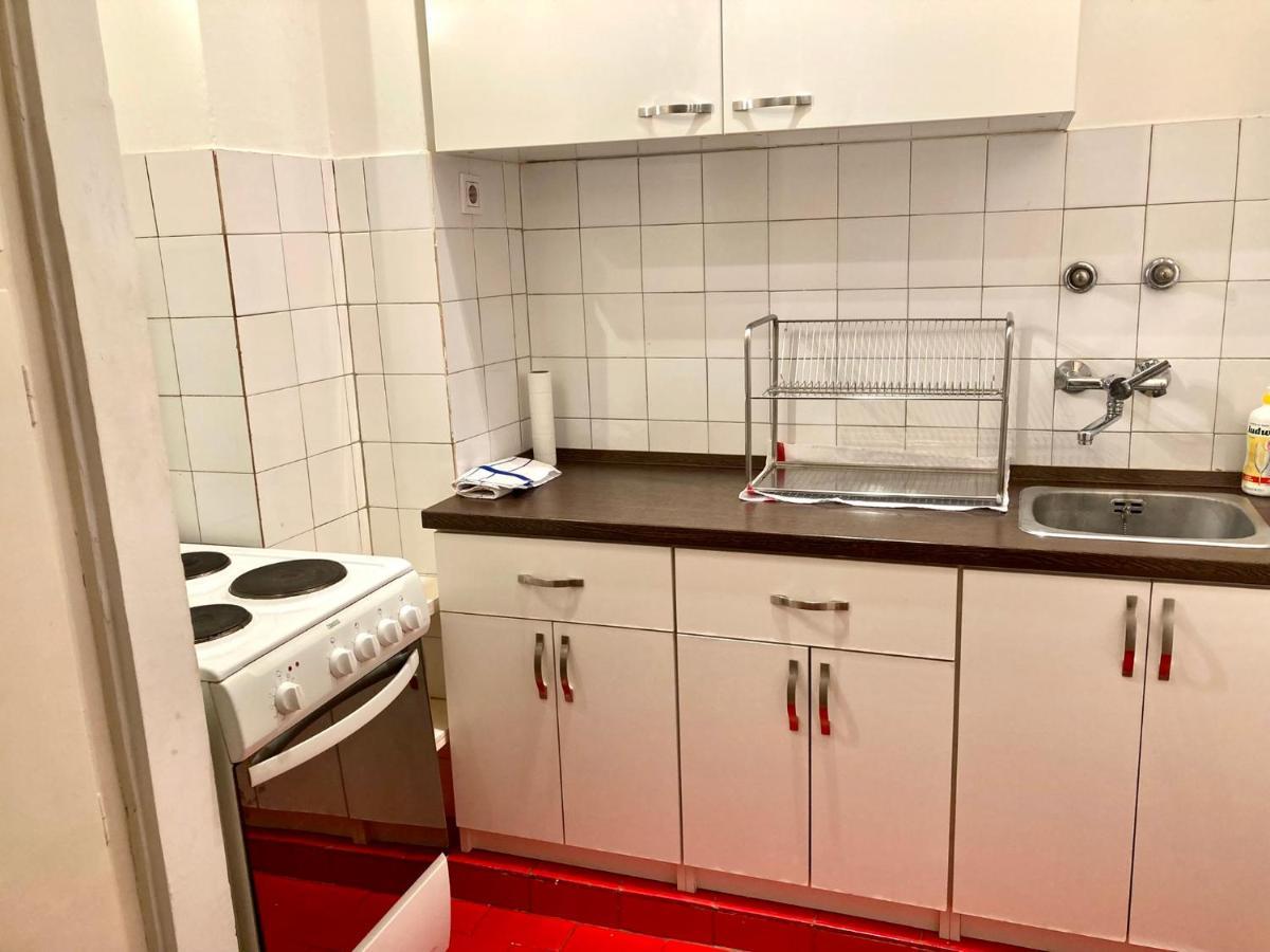 Lovely Cosy Art Flat Budapest Exteriör bild